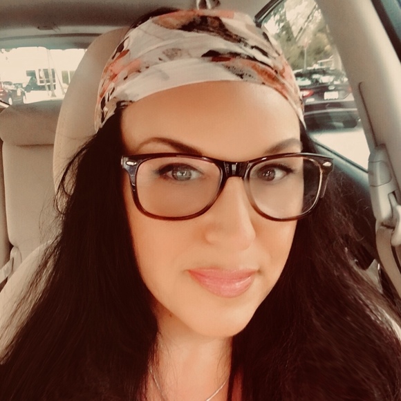 Meet your Posher, Posh - Picture 1 of 1